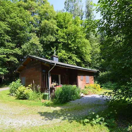 בקתה Forest With Ponds *