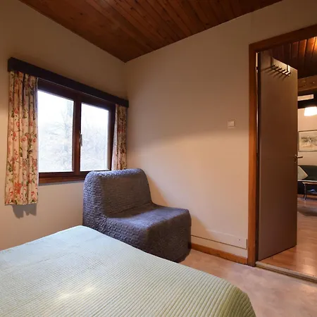 شاليه Forest With Ponds